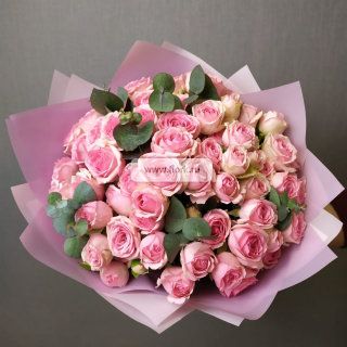 Букет кустовых роз "Милая"
